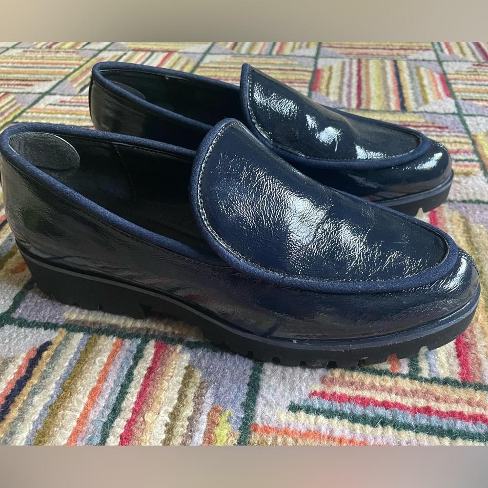 Stylish and comfortable Donald Pliner patent leather navy loafers
